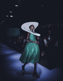 Pleated Green Midi Dress with Grand Hat